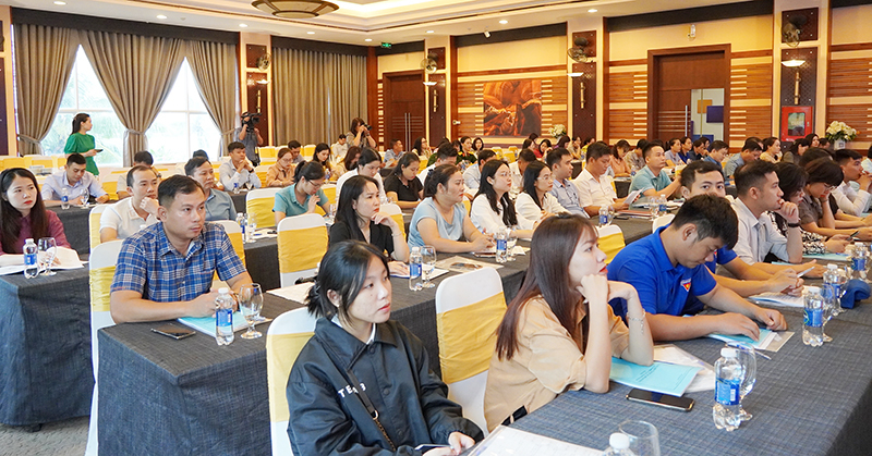 Các học viên tham gia lớp bồi dưỡng.