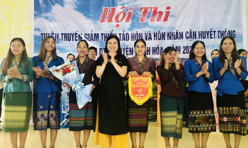 Ban Tổ chức