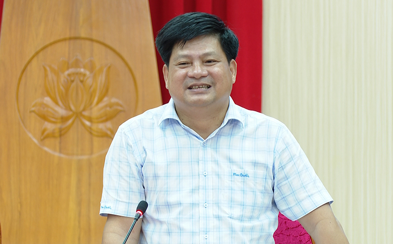 Đồng chí Tống Phước Trường, Ủy viên Ban Thường vụ Tỉnh ủy, Bí thư Thành ủy Phú Quốc, tỉnh Kiên Giang chia sẻ kinh nghiệm trong quy hoạch và phát triển đô thị.
