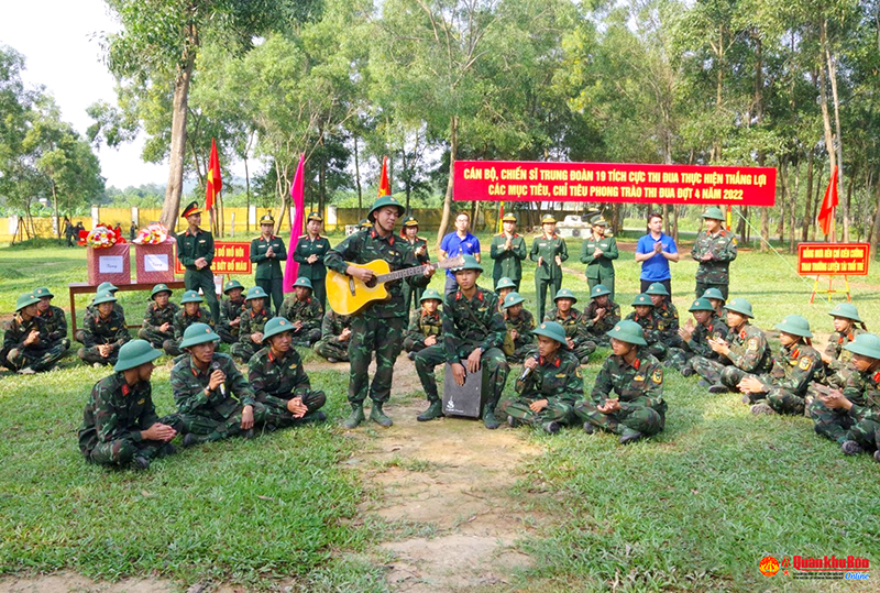   Đoàn viên thanh niên lực lượng vũ trang Quân khu 4 tích cực thi đua thực hiện thắng lợi các mục tiêu, chỉ tiêu thi đua năm 2022.