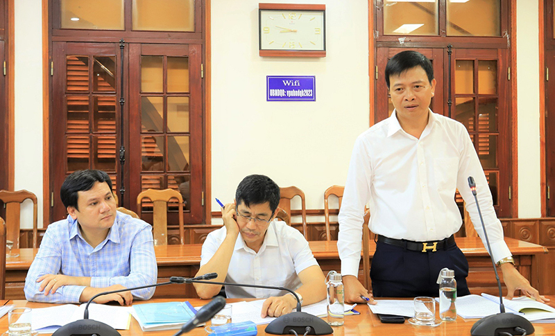 Đại diện cơ quan thường trực tổ chức diễn tập báo cáo công tác chuẩn bị diễn tập.