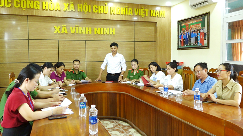 Công đoàn cơ sở xã Vĩnh Ninh (Quảng Ninh) làm tốt công tác tuyên truyền vận động nhân dân thực hiện phong trào  