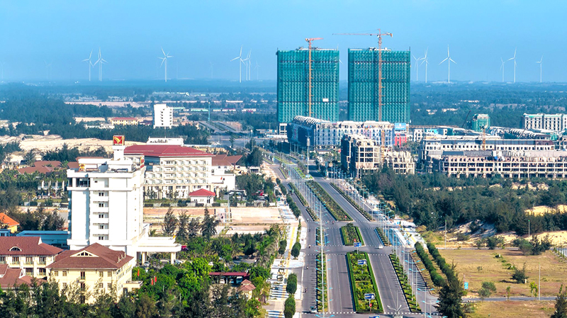 Tuyến đường Võ Nguyên Giáp ở xã Bảo Ninh (TP. Đồng Hới). Ảnh: Nguyễn Hải
