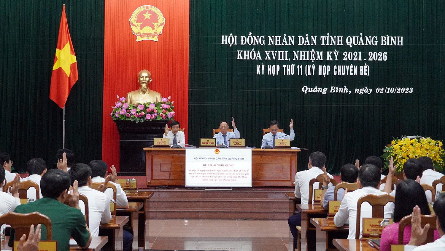 Quang cảnh kỳ họp