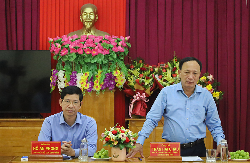 Đồng chí Phó Bí thư Thường trực Tỉnh ủy Trần Hải Châu phát biểu kết luận buổi làm việc.
