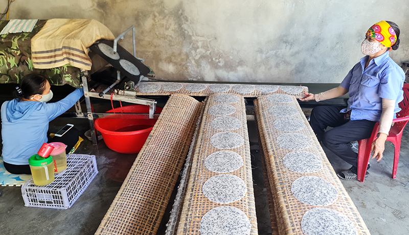 Dây chuyền làm bánh tráng bằng máy giúp sản xuất bánh tráng Tuất Ánh nâng cao năng suất.