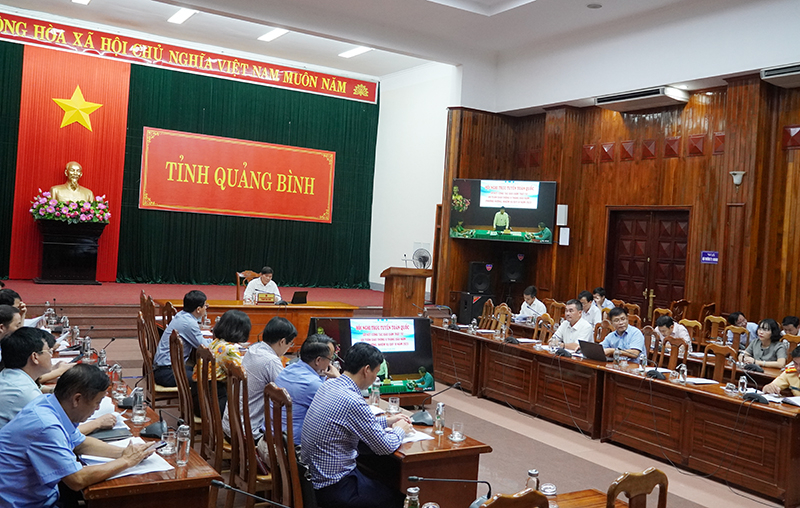 oàn cảnh hội nghị tại điểm cầu Quảng Bình