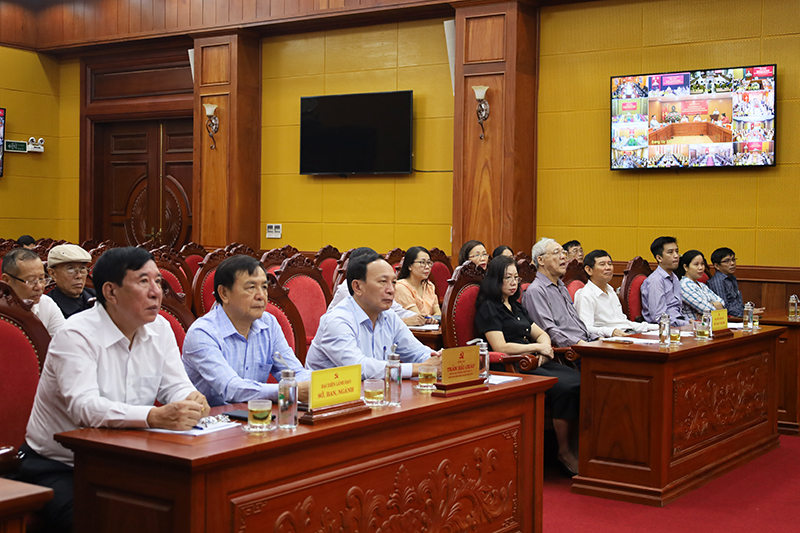 Các đại biểu dự hội nghị tại điểm cầu tỉnh Quảng Bình.