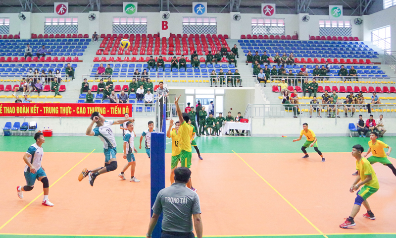 Các đội tham gia thi đấu sau Lễ khai mạc.