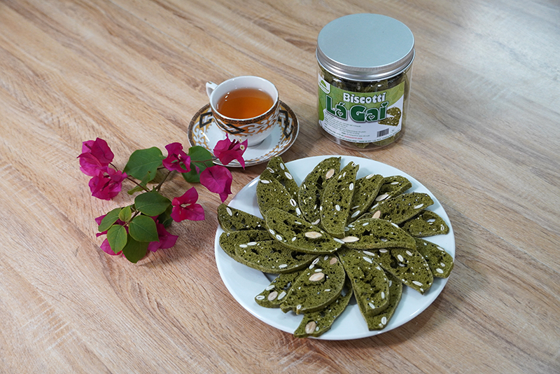 Bánh biscotti lá gai đang xây dựng để được công nhận đạt chuẩn OCOP.