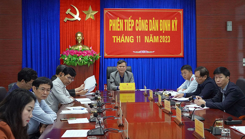 Toàn cảnh phiên tiếp công dân của đồng chí Chủ tịch UBND tỉnh Trần Thắng