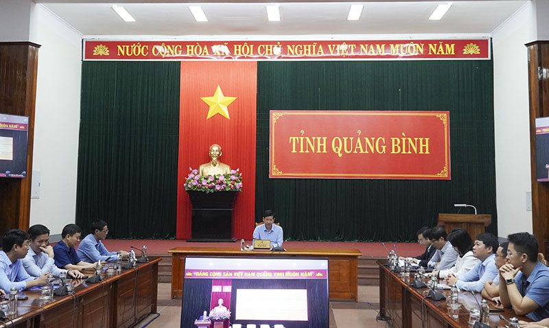 Đồng chí Phó Chủ tịch UBND tỉnh Hồ An Phong chủ trì hội nghị tại điểm cầu Quảng Bình