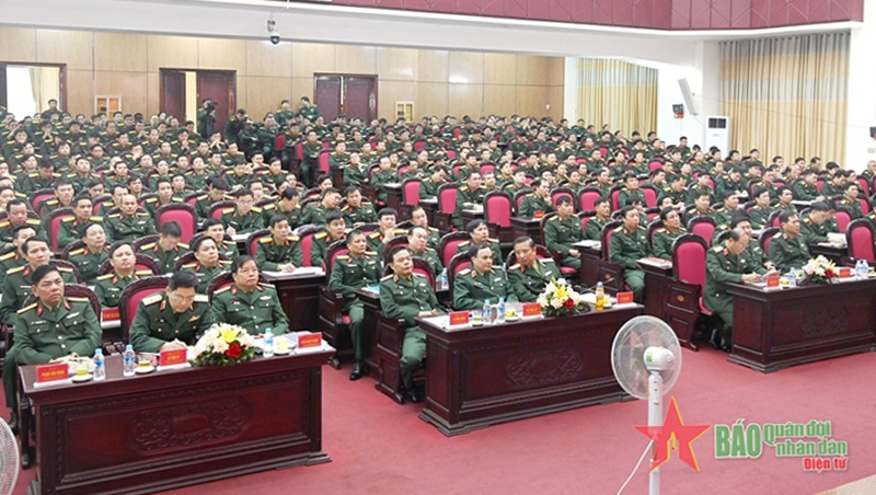 Toàn cảnh hội nghị. 