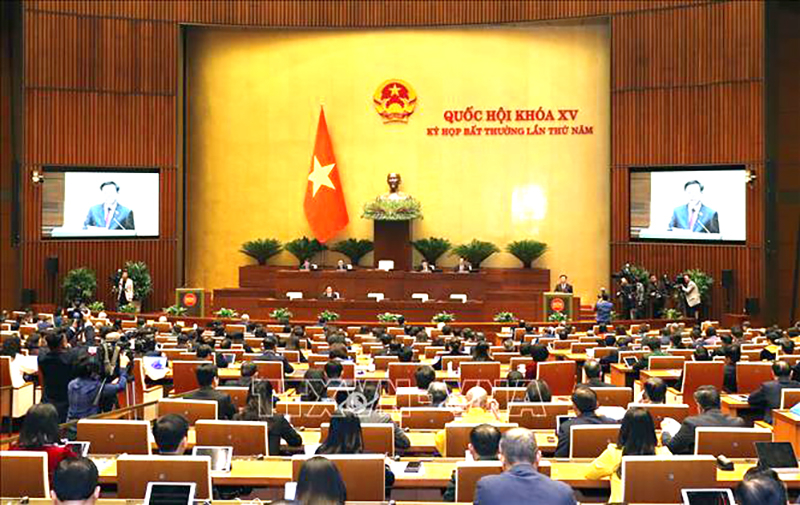 Chủ tịch Quốc hội Vương Đình Huệ phát biểu khai mạc kỳ họp bất thường lần thứ 5, Quốc hội khóa XV. Ảnh: Nhan Sáng/TTXVN