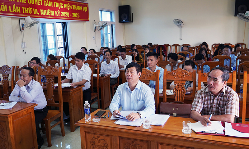  Các đại biểu tham dự hội thảo.