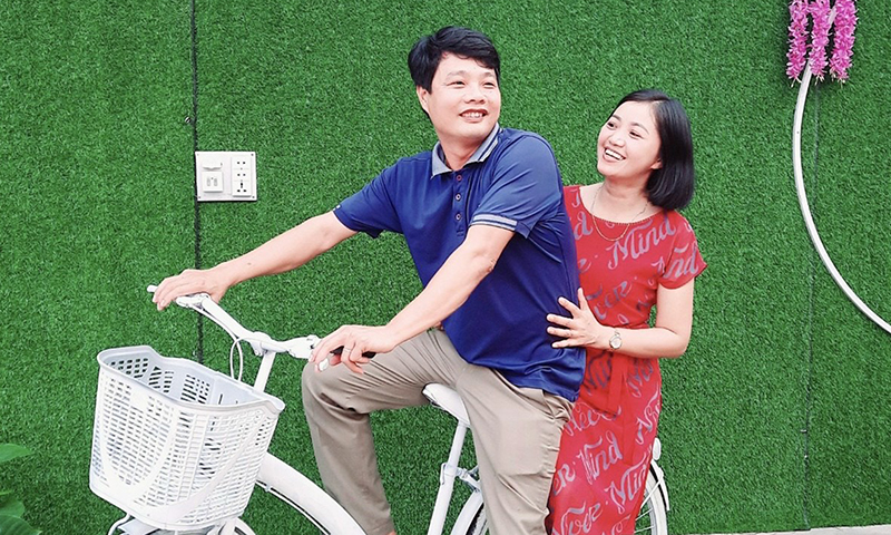 Cùng nhau tham gia hiến máu tình nguyện, cùng trải nghiệm niềm vui khi làm việc thiện giúp nhiều gia đình càng thêm gắn kết, hạnh phúc.