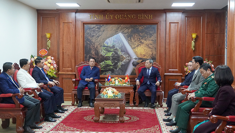 Quang cảnh buổi tiếp