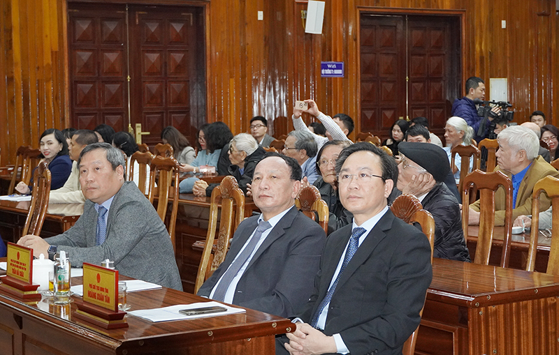 Các đại biểu tham dự tại buổi gặp mặt.