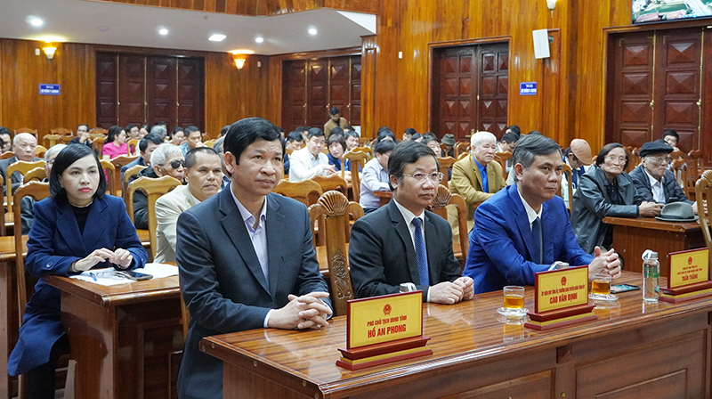 Các đại biểu tham dự tại buổi gặp mặt.
