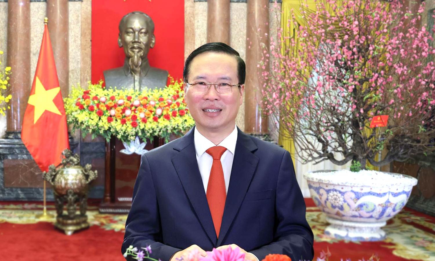 Chủ tịch nước Võ Văn Thưởng chúc Tết cổ truyền Giáp Thìn 2024. Ảnh: Thống Nhất/TTXVN