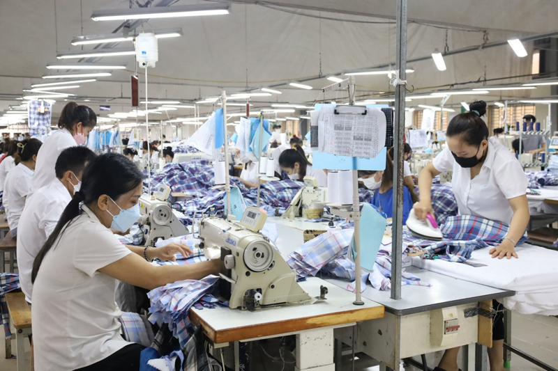 Tình trạng nợ đọng BHXH sẽ ảnh hưởng trực tiếp đến quyền lợi của người lao động (ảnh chỉ mang tính chất minh họa).