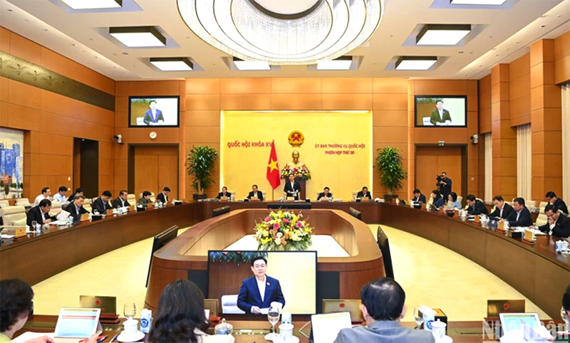 Quang cảnh phiên họp. (Ảnh: DUY LINH)