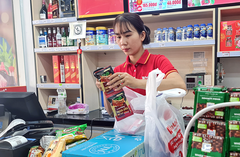 Áp dụng hóa đơn điện tử khởi tạo từ máy tính tiền sẽ tiết kiệm chi phí, tạo thuận lợi cho doanh nghiệp, người nộp thuế.