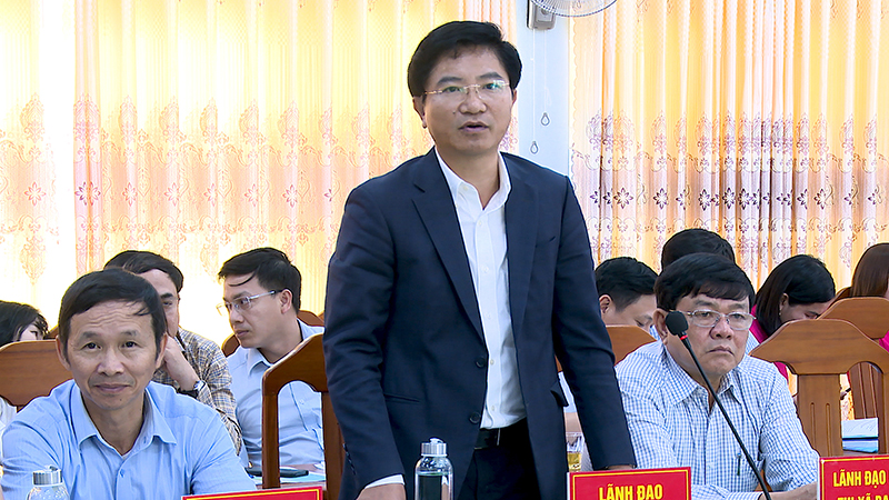 Đồng chí Bí thư Thị ủy Ba Đồn Trương An Ninh phát biểu tại buổi làm việc.
