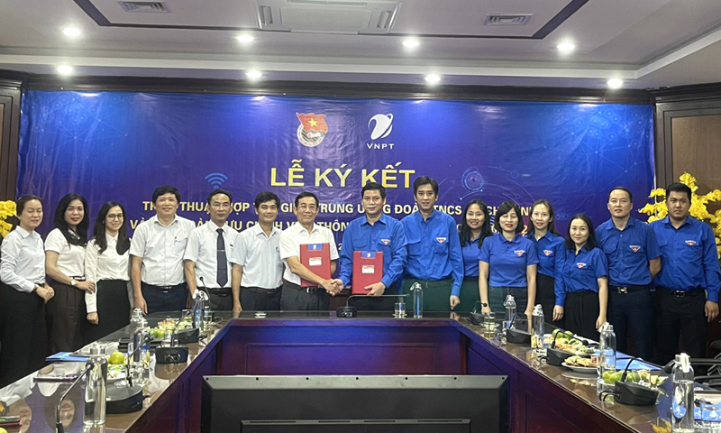 Ký kết thỏa thuận hợp tác giữa Tỉnh đoàn và VNPT Quảng Bình.