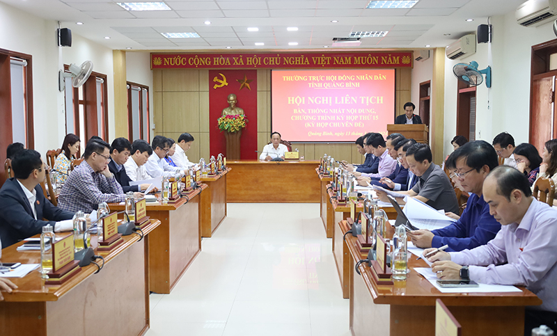 Toàn cảnh hội nghị.