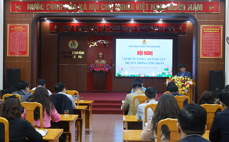 Quang cảnh hội nghị.
