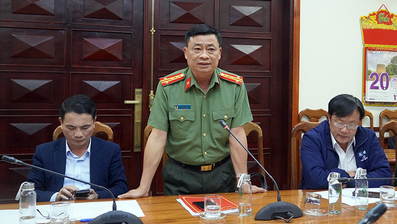 Đại biểu thảo luận tại hội nghị
