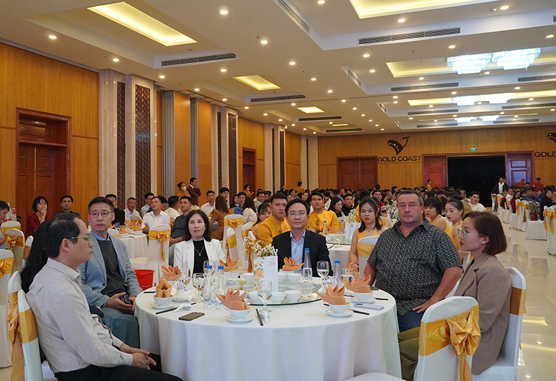Các địa biểu tham dự buổi gặp mặt