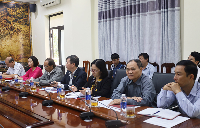 Các đại biểu tham dự hội nghị.