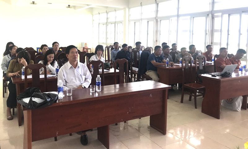 Toàn cảnh hội nghị tập huấn         
