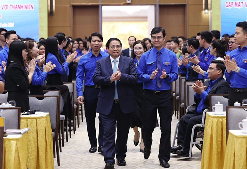 Thủ tướng Phạm Minh Chính đến dự cuộc gặp mặt và đối thoại với thanh niên năm 2024. (Ảnh: Dương Giang/TTXVN)