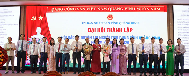 Ra mắt BCH Hội Bảo vệ quyền lợi người tiêu dùng nhiệm kỳ 2024-2029