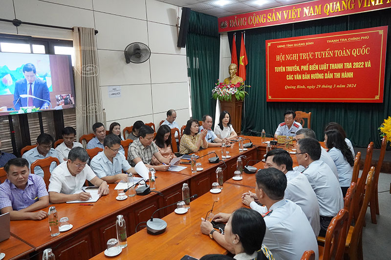 Toàn cảnh hội nghị tại điểm cầu Quảng Bình.