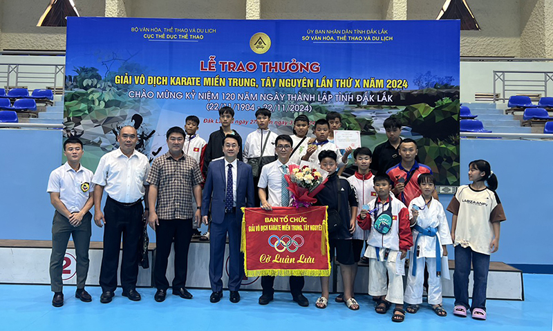 Đoàn Quảng Bình xếp thứ 11 chung cuộc. 