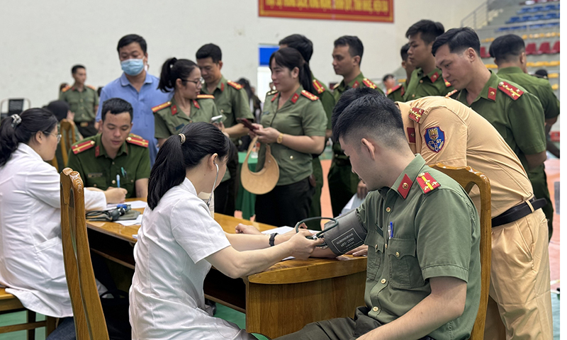 Đây cũng là hoạt động thiết thực hưởng ứng Ngày Toàn dân hiến máu tình nguyện 7/4. 