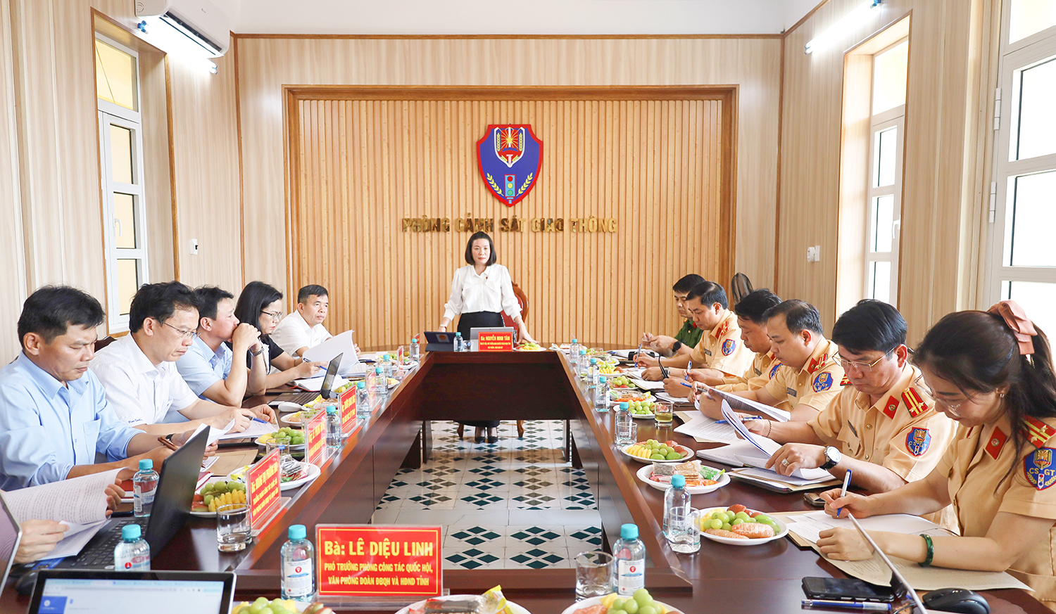 Quang cảnh buổi giám sát.