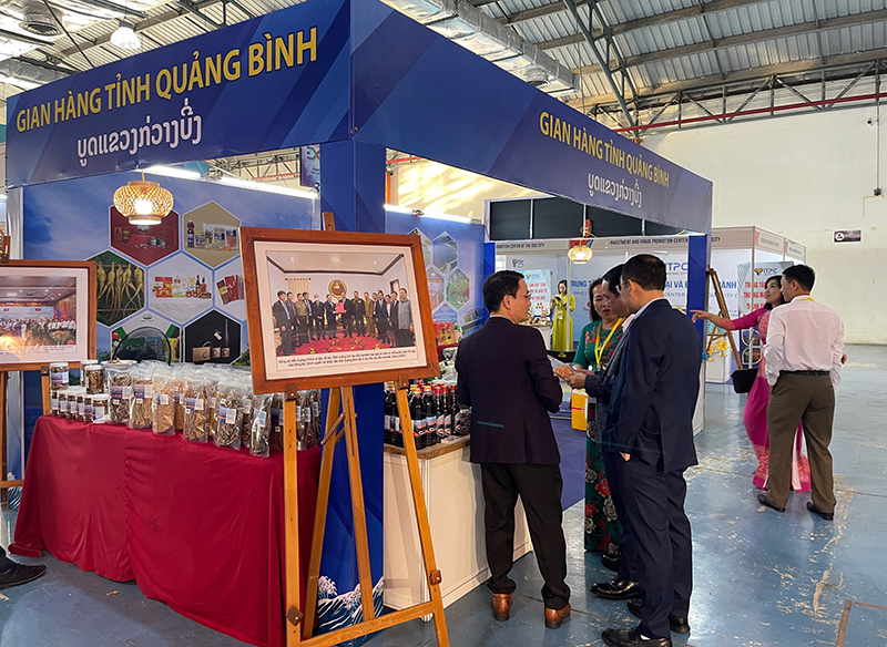 Gian hàng tỉnh Quảng Bình tại triển lãm.
