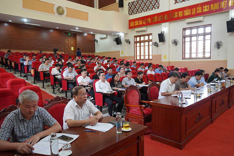 Các đại biểu tham dự hội nghị.