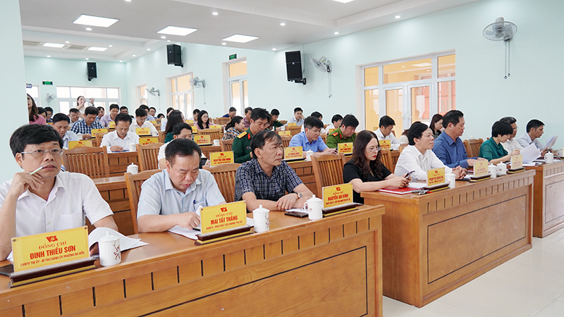 Các đại biểu dự hội nghị.