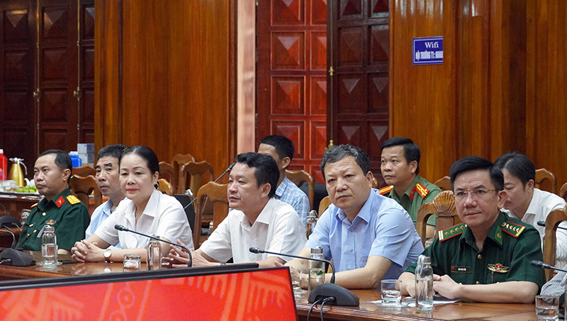 Đại biêu tham dự lễ phát động 
