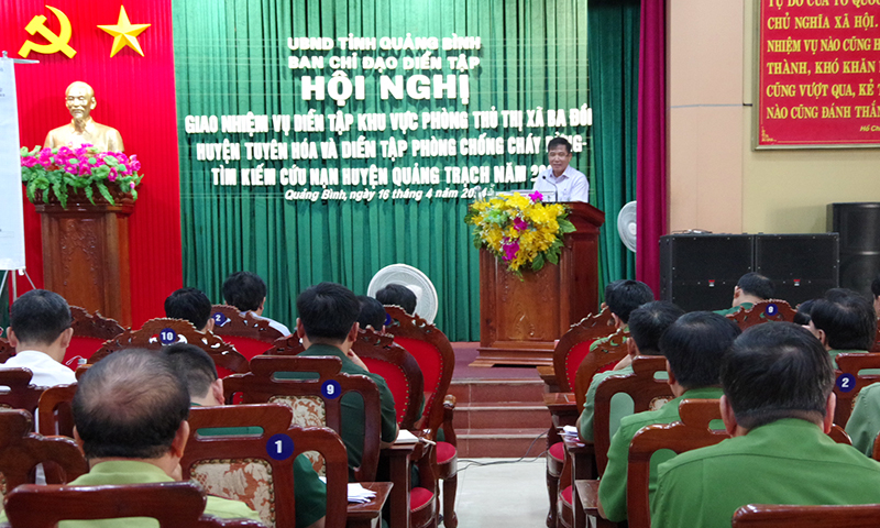 Quang cảnh hội nghị.