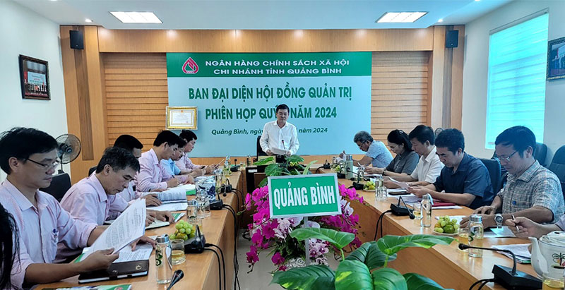 Đồng chí Phan Phong Phú, Phó Chủ tịch UBND tỉnh, Trưởng Ban đại diện 
