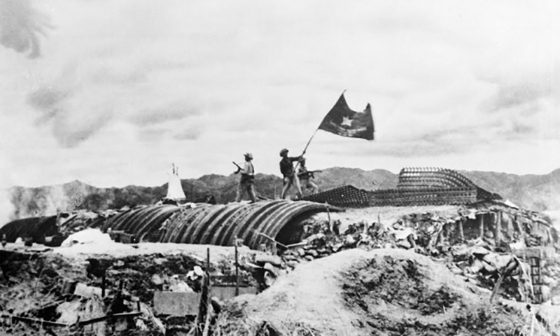 Đường lối lãnh đạo đúng đắn của Đảng ta là tiền đề quan trọng cho thắng lợi của Chiến dịch Điện Biên Phủ. (Ảnh tư liệu)