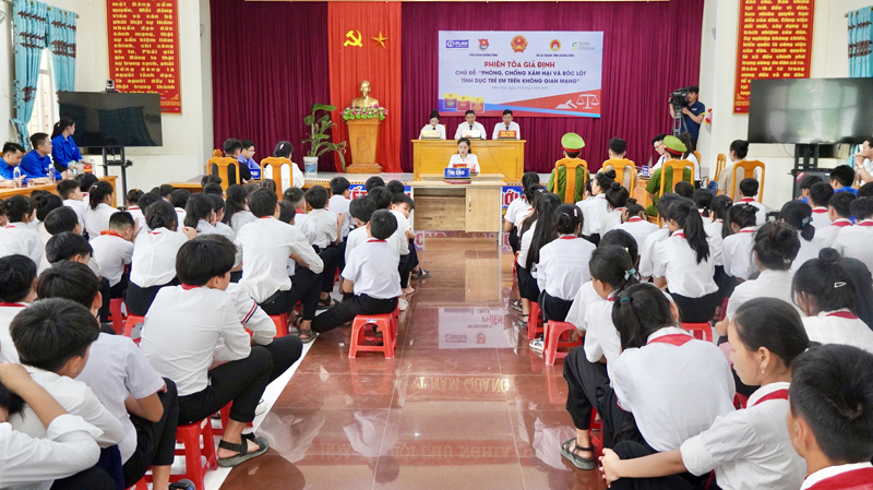 Quang cảnh phiên tòa giả định.