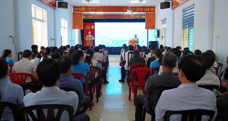 Quang cảnh hội nghị.